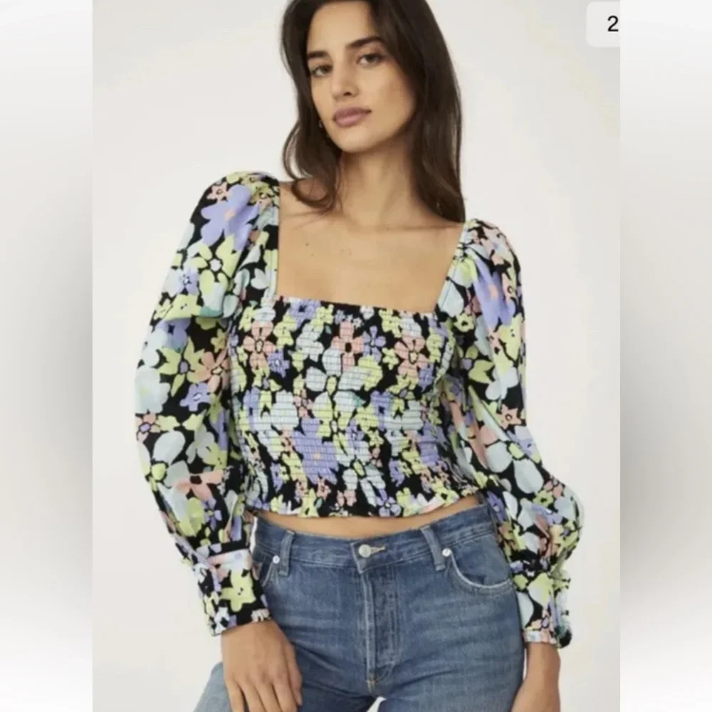 Free People floral puff sleeve smocked long sleeve crop top